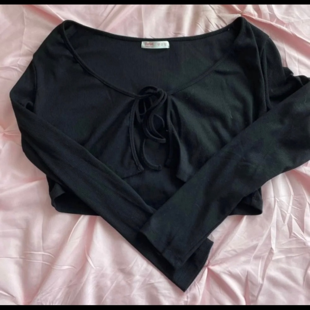Black Tie Front Ribbed Crop Top